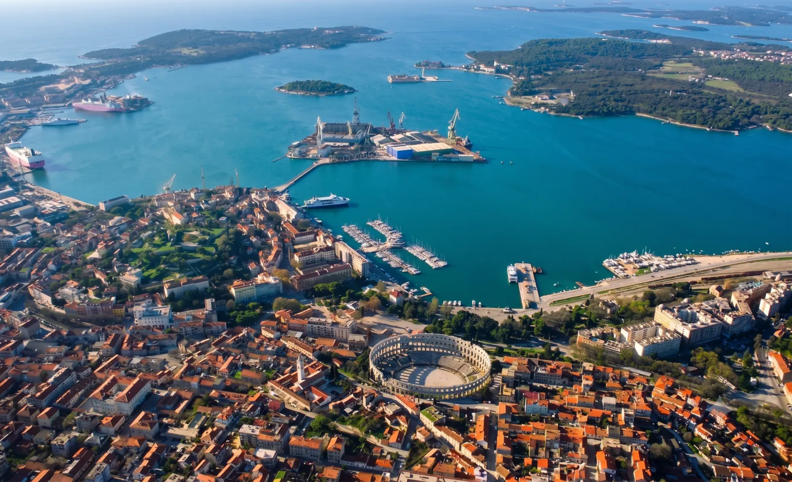 Highest and best use study for a former industrial plot in Pula