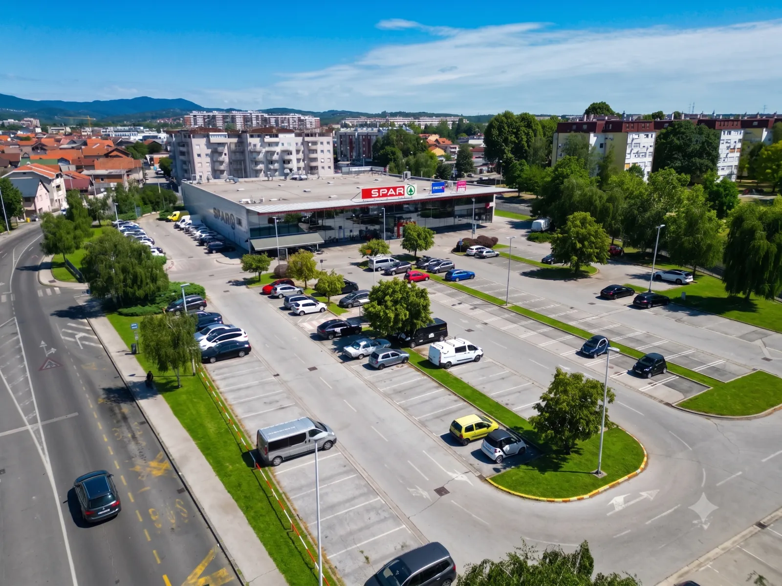 Construction supervision for Spar Branimirova supermarket